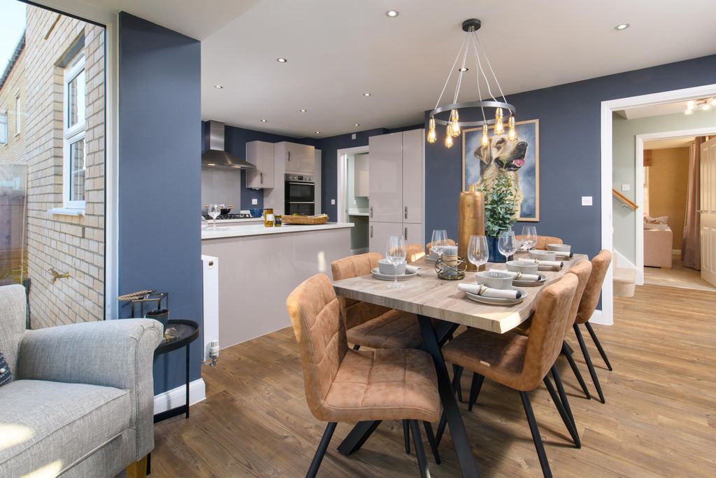 Property photo 3 of 10 Hollinwood Kitchen Woodland Heath