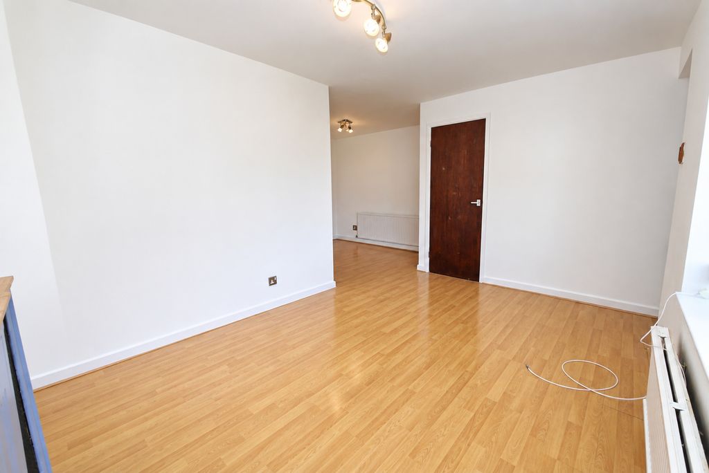 Property photo 3 of 15 3