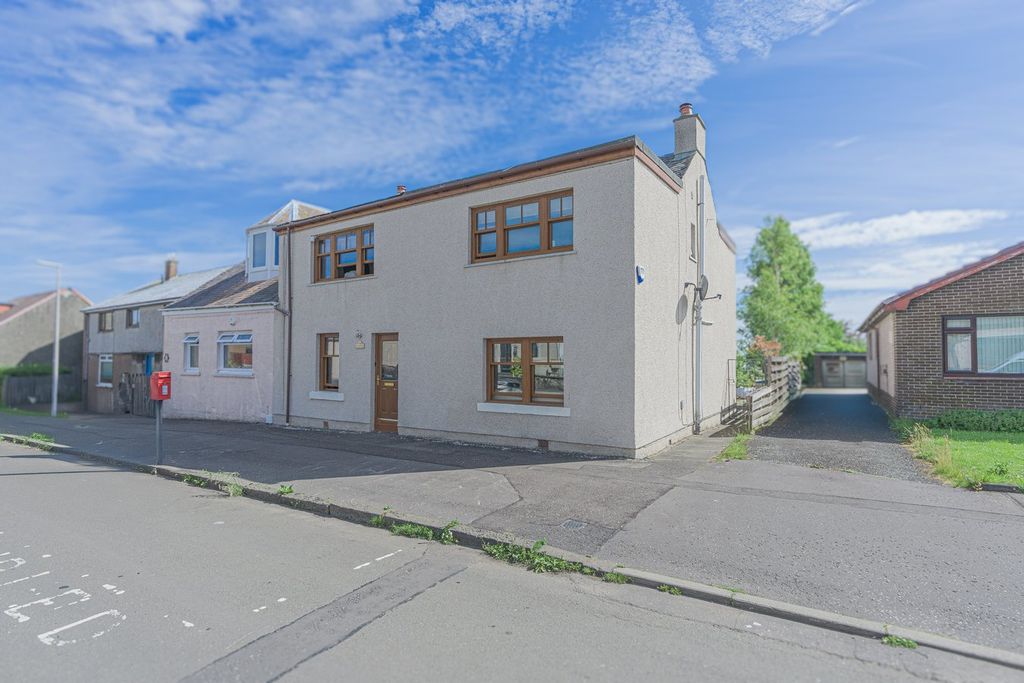 Property photo 1 of 39