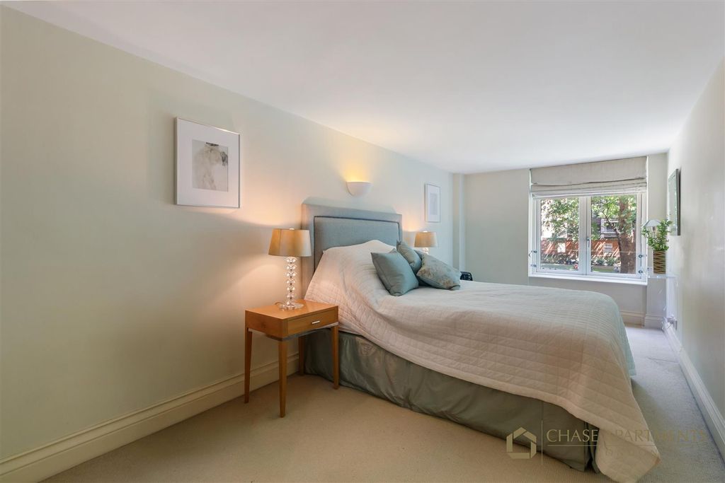 Property photo 3 of 12 St. Johns Building Sw1P 4Sa-1.Jpg