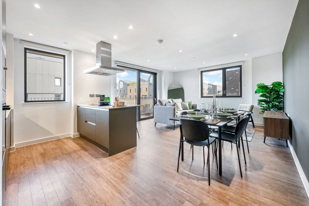 Property photo 2 of 19 Picture No. 05