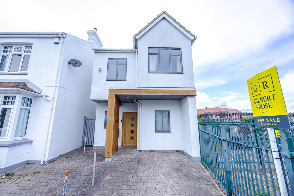Property photo 1 of 30