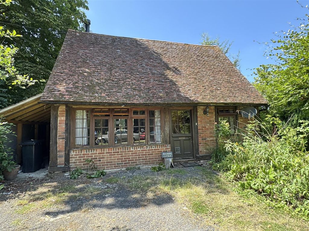 Property photo 1 of 6 External