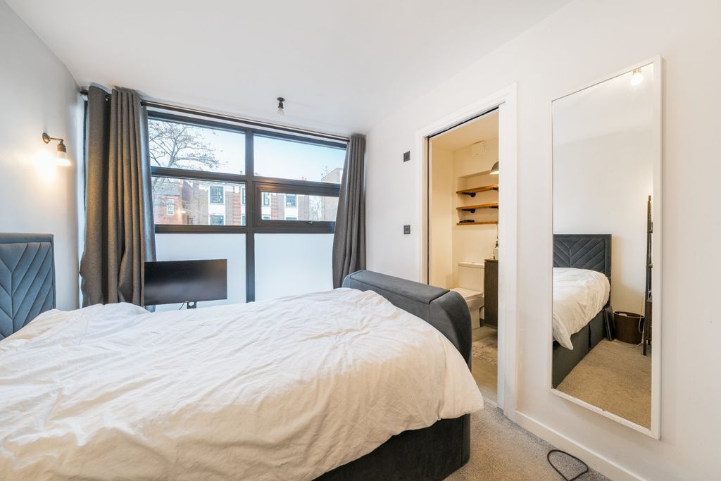 Property photo 3 of 13 Picture No. 06