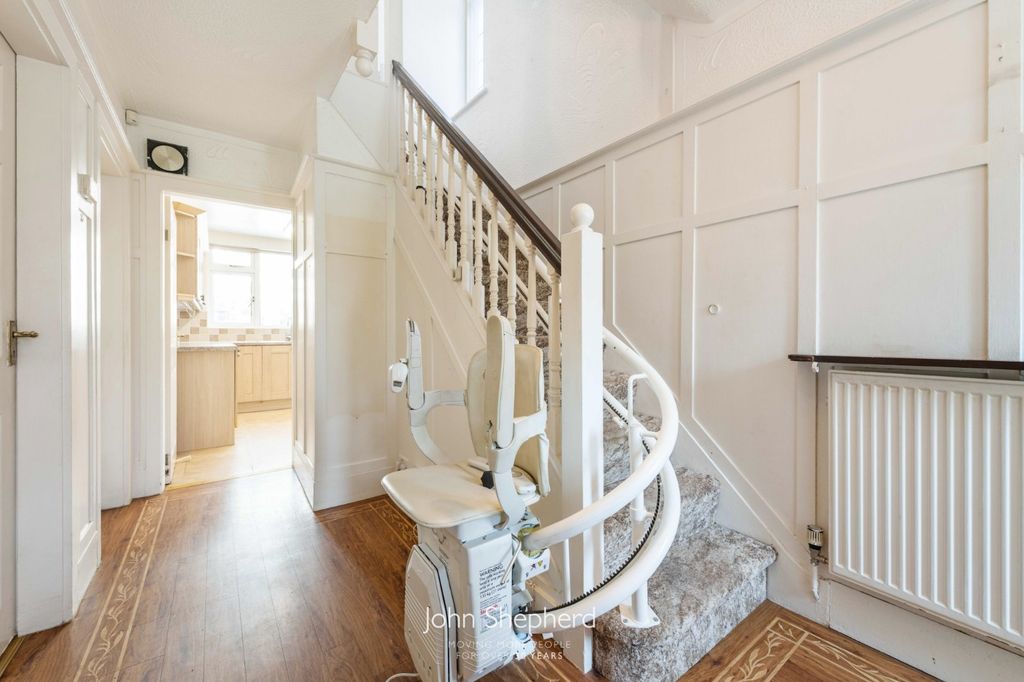 Property photo 3 of 27 Picture No. 57