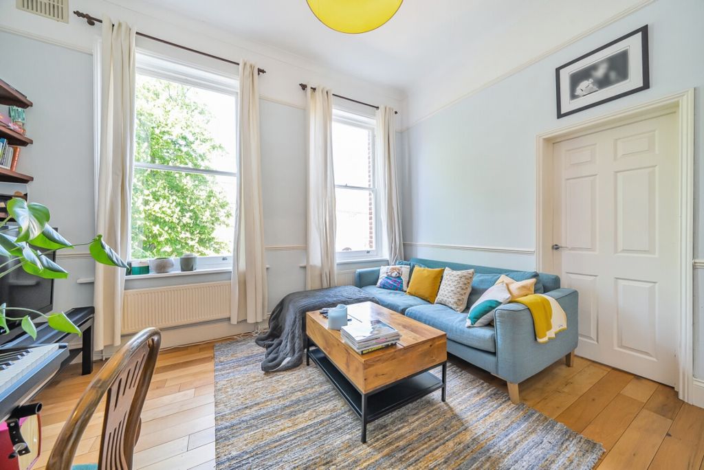 Property photo 2 of 15 1116075 (3)