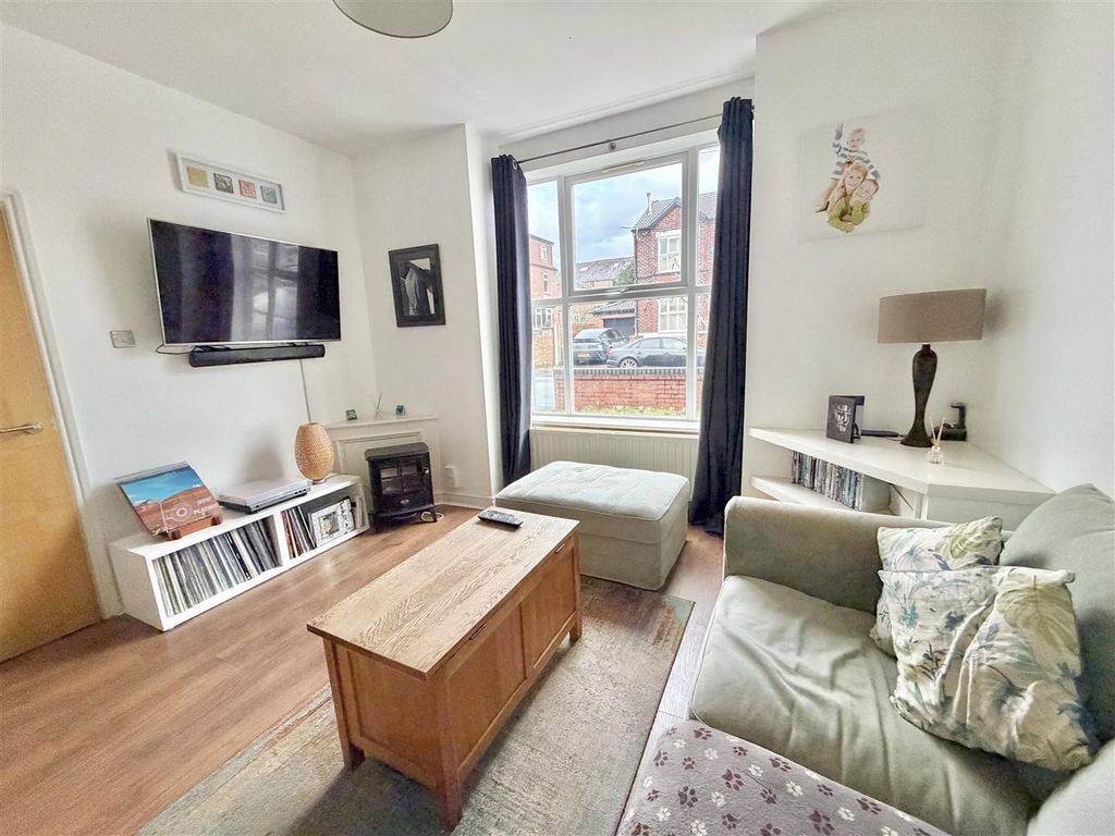 Property photo 2 of 34 Image 2