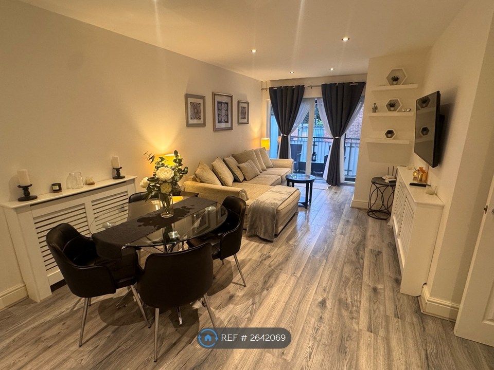 Property photo 3 of 11