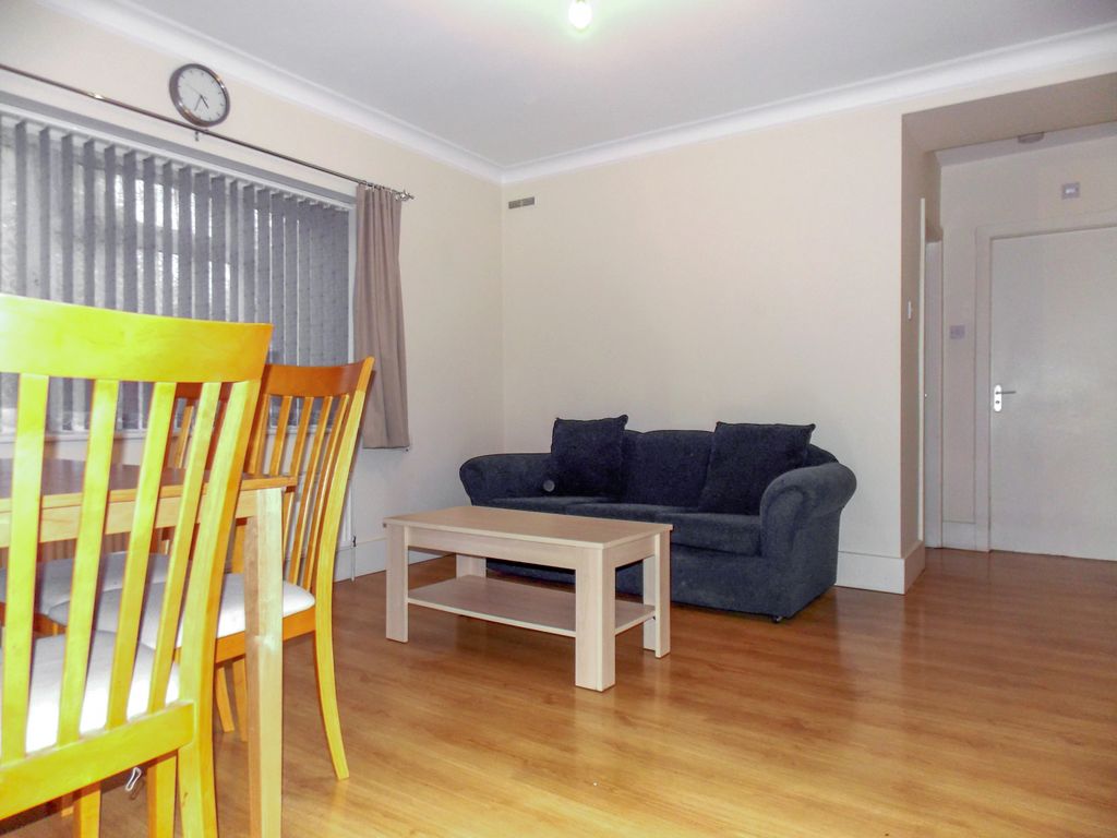 Property photo 2 of 9 Gallery