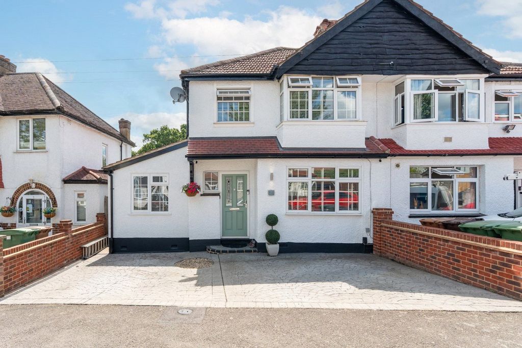 Property photo 1 of 19 Picture No. 17