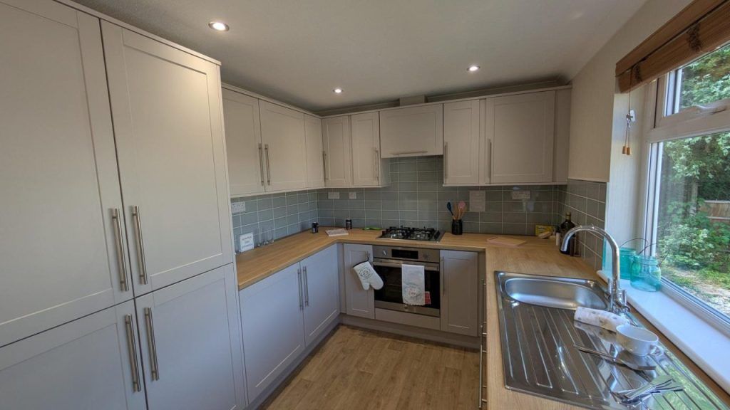Property photo 3 of 16 32 Omar Regency In Penwortham Kitchen
