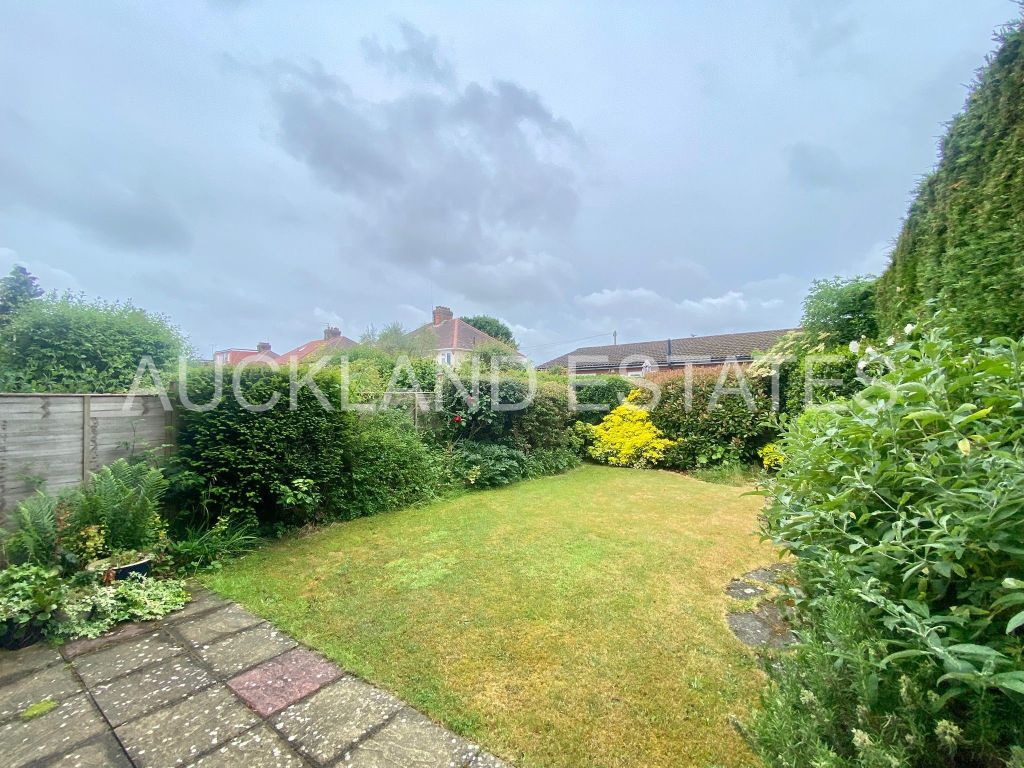 Property photo 2 of 17 15