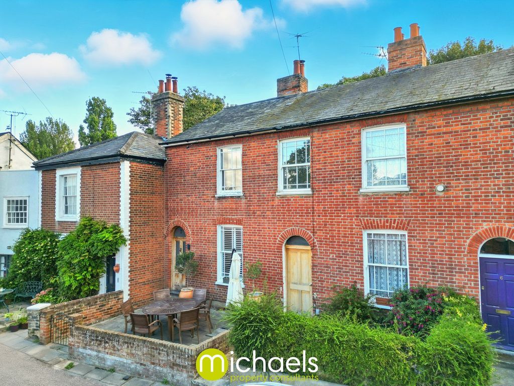 Property photo 1 of 17