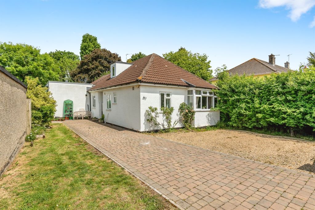 Property photo 2 of 18