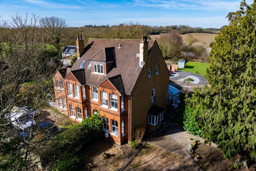 Property photo 1 of 27