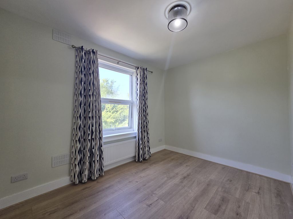 Property photo 3 of 7 20260709 112734