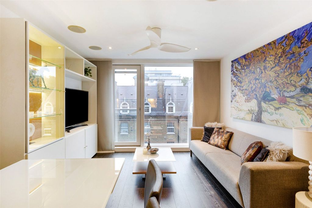 Property photo 1 of 9 Reception Room