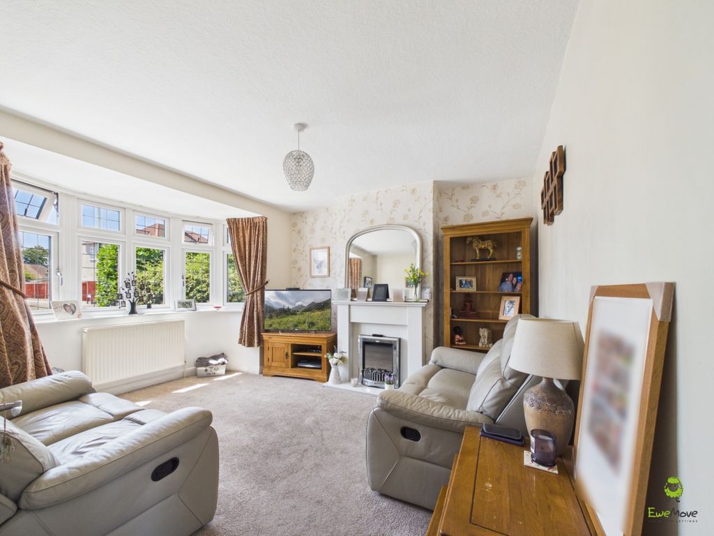 Property photo 2 of 13 Presented By Kevin At Ewemove Abbey Wood And Belve
