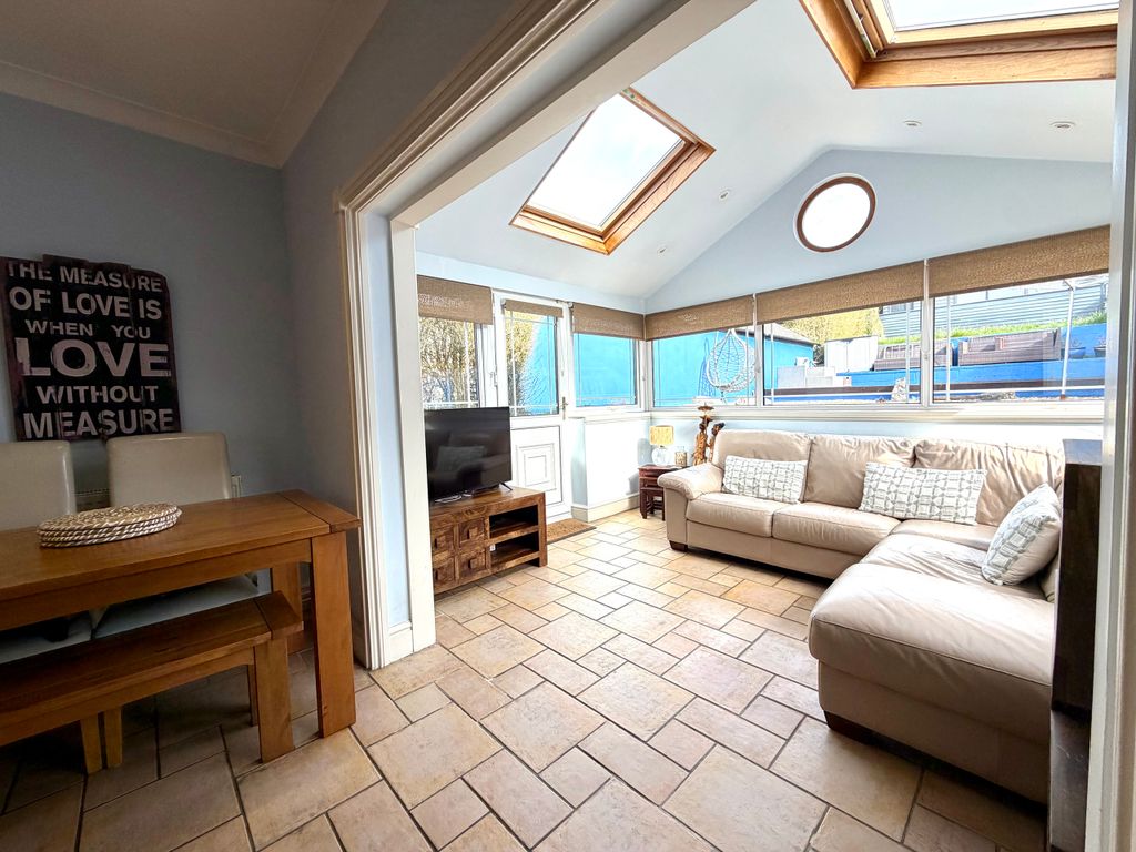 Property photo 3 of 35 Img_4833.Jpeg