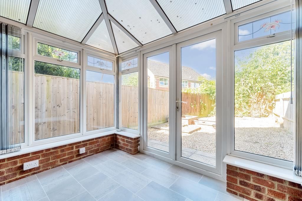 Property photo 2 of 10 Conservatory