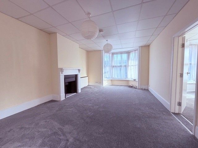 Property photo 3 of 5 Living Room