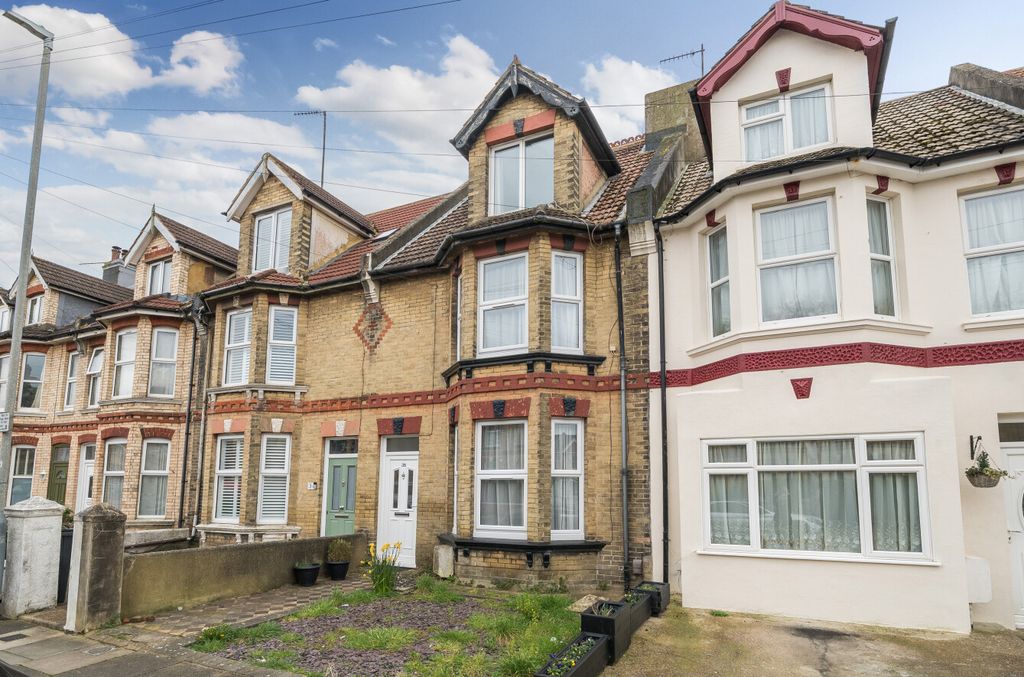 Property photo 1 of 12 1431343-2-69c2d8d...