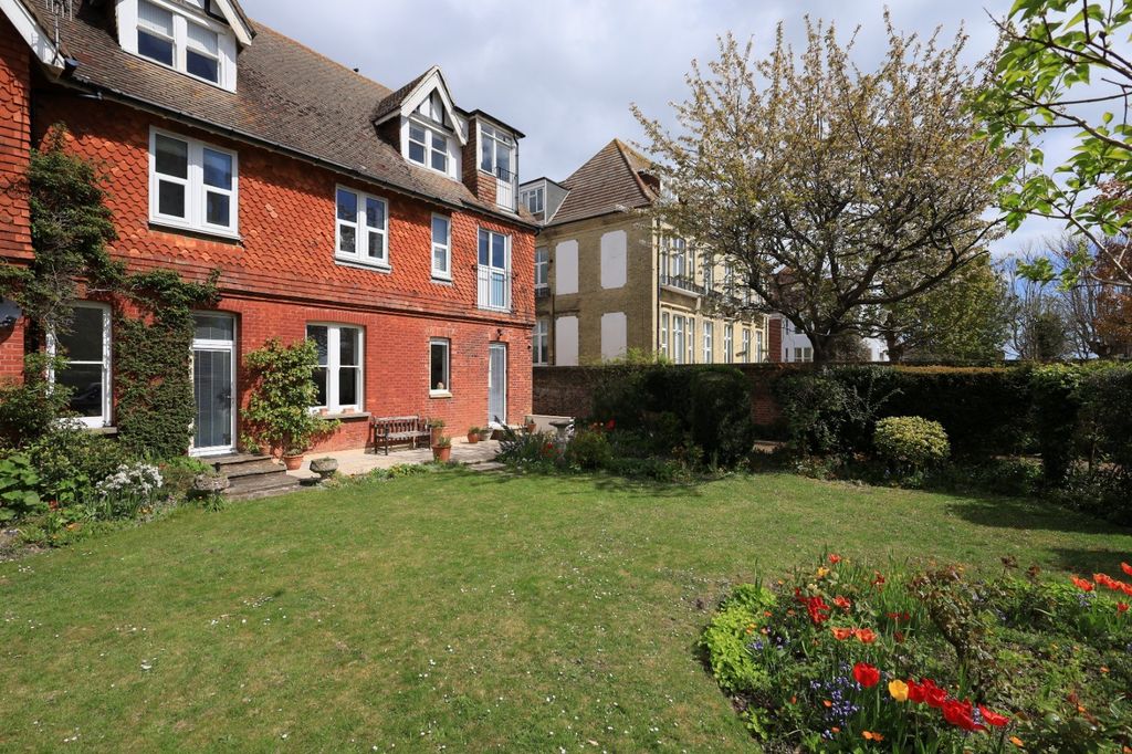 Additional image 11 of 3 bed flat for saleSt. Johns Road, Eastbourne BN20