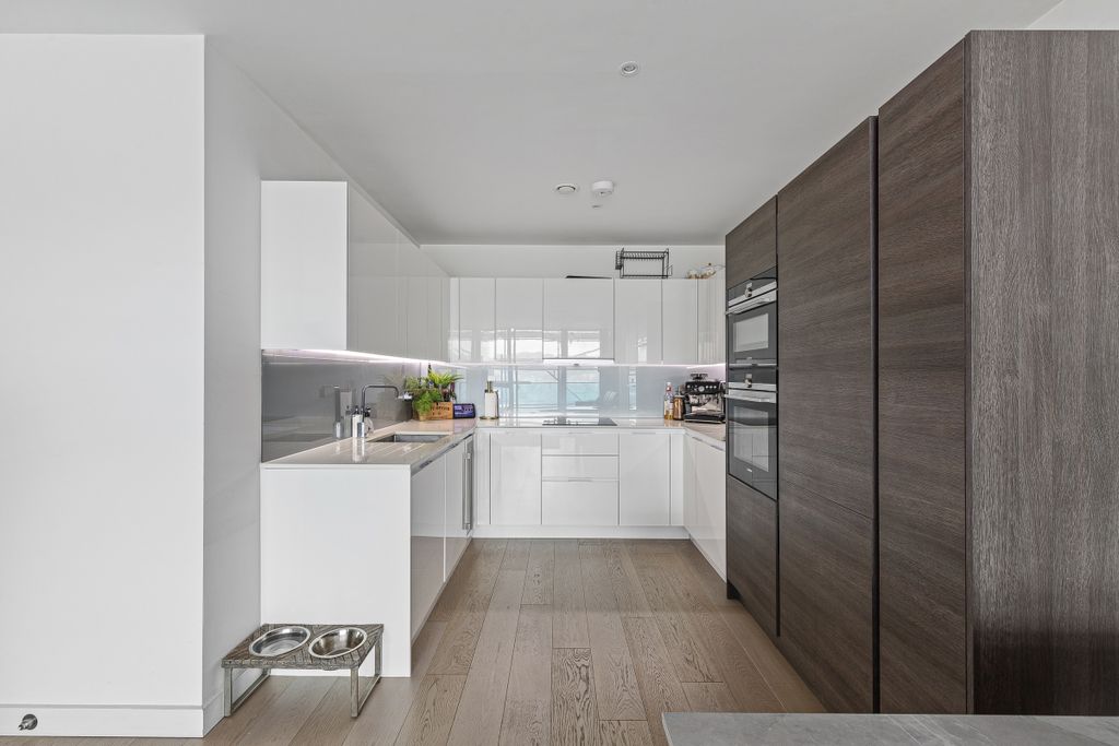 Property photo 3 of 13 094A3912