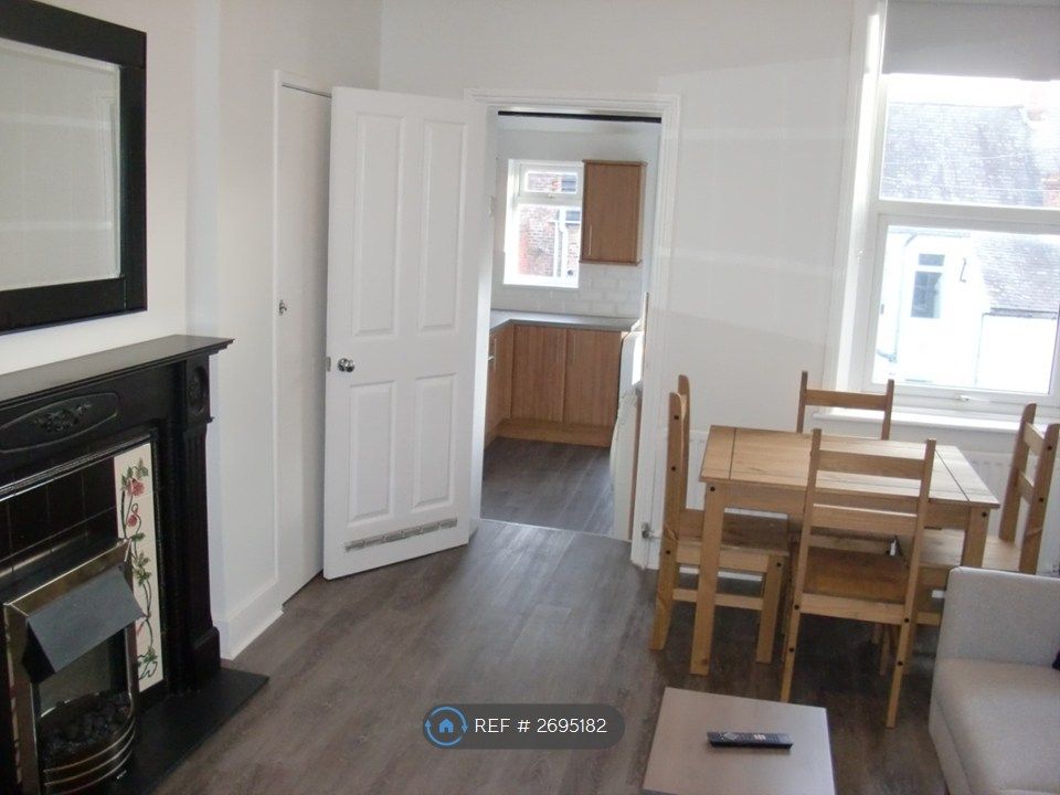 Property photo 2 of 6