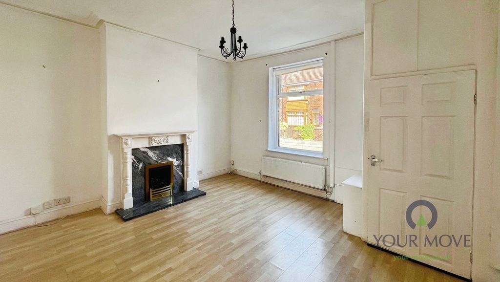 Property photo 2 of 10 Pbox-Img.Jpg