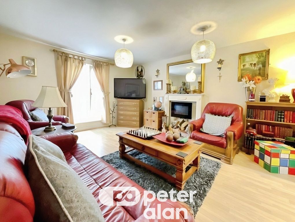 Property photo 2 of 7