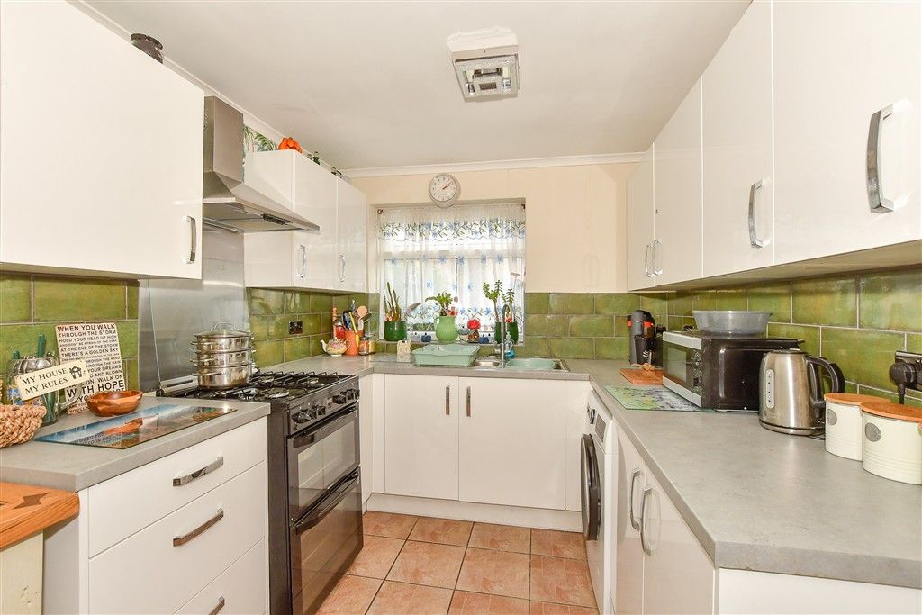 Property photo 3 of 11 Kitchen/ Diner