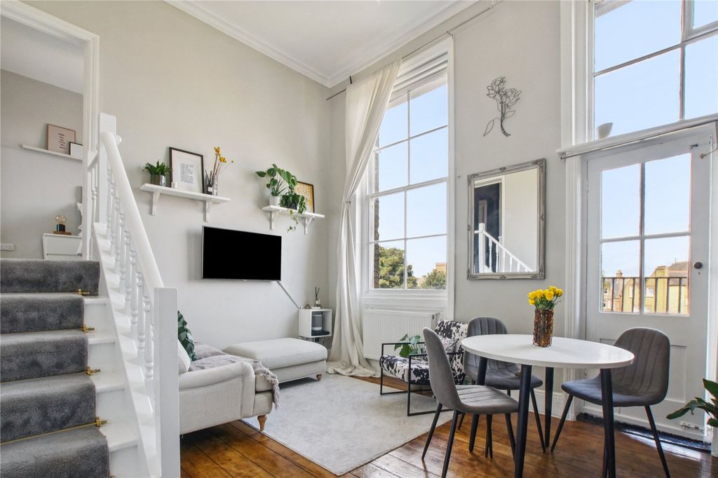 Property photo 1 of 13 Reception Room