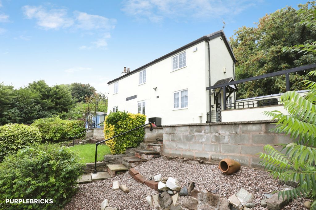 Property photo 1 of 43