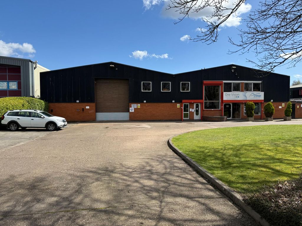 Property photo 1 of 8