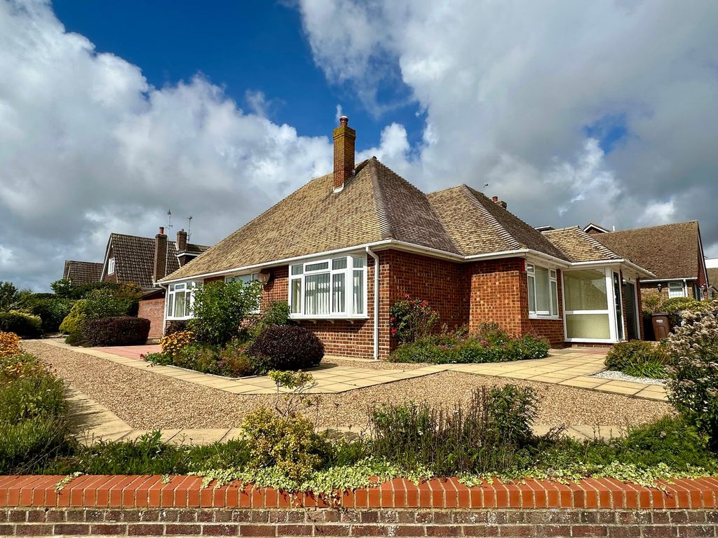 Property photo 1 of 25