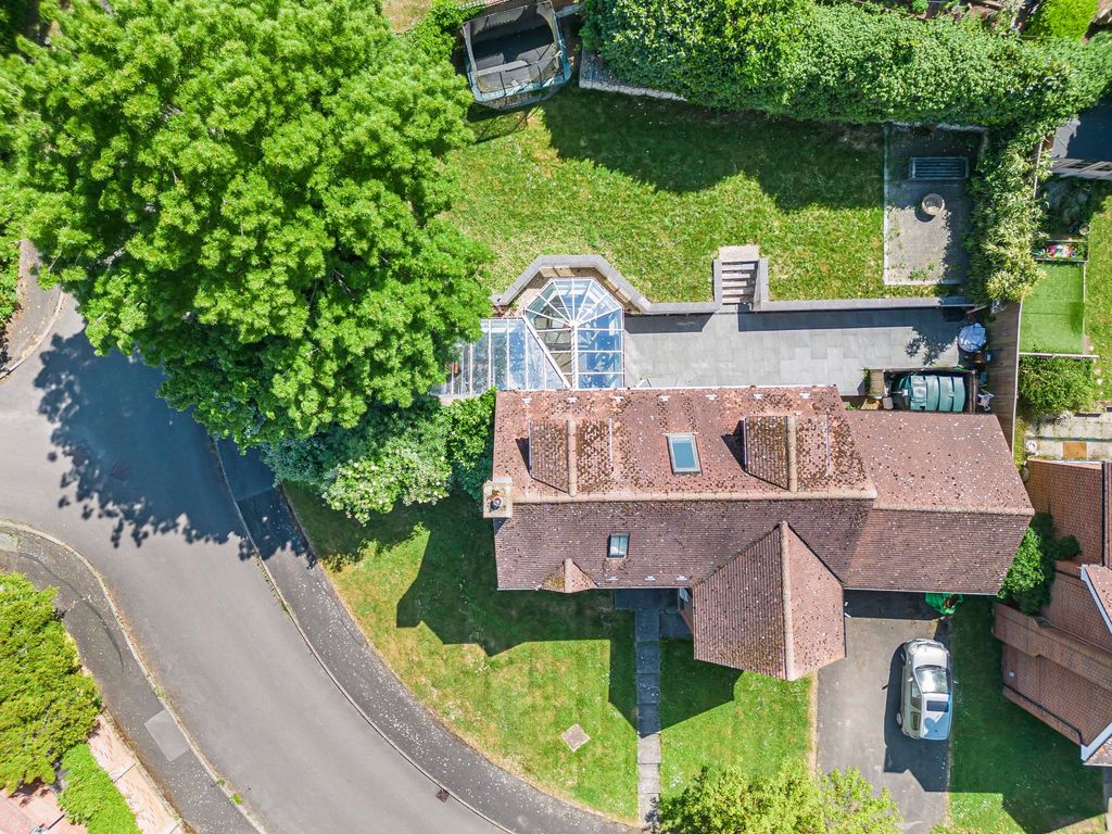 Property photo 2 of 23 Birds Eye