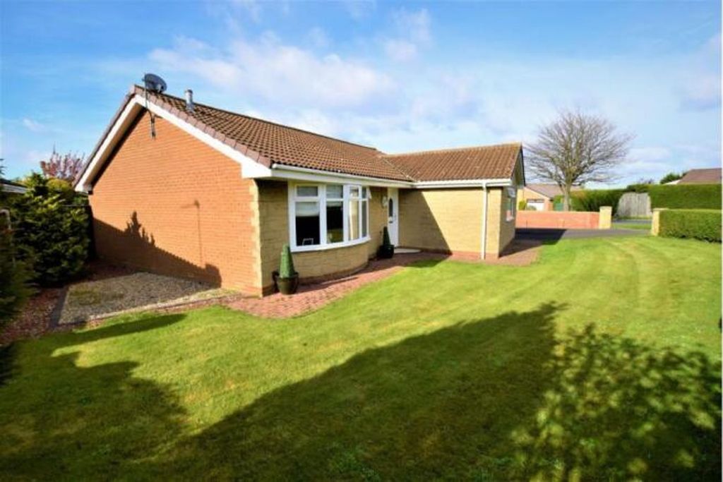 Property photo 1 of 9 Front
