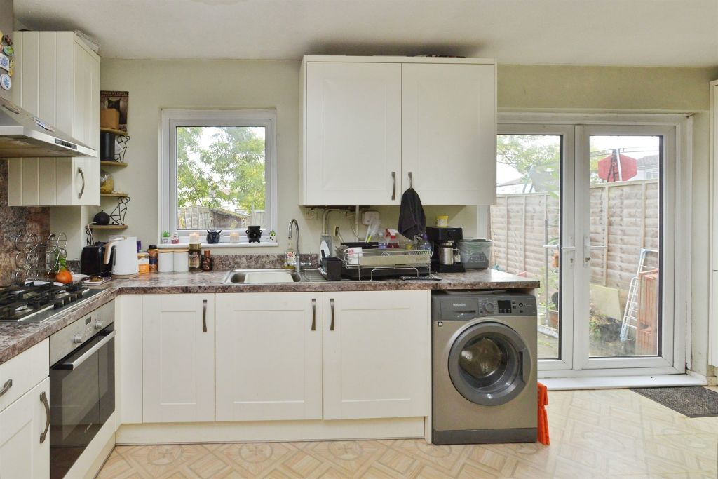 Property photo 3 of 15