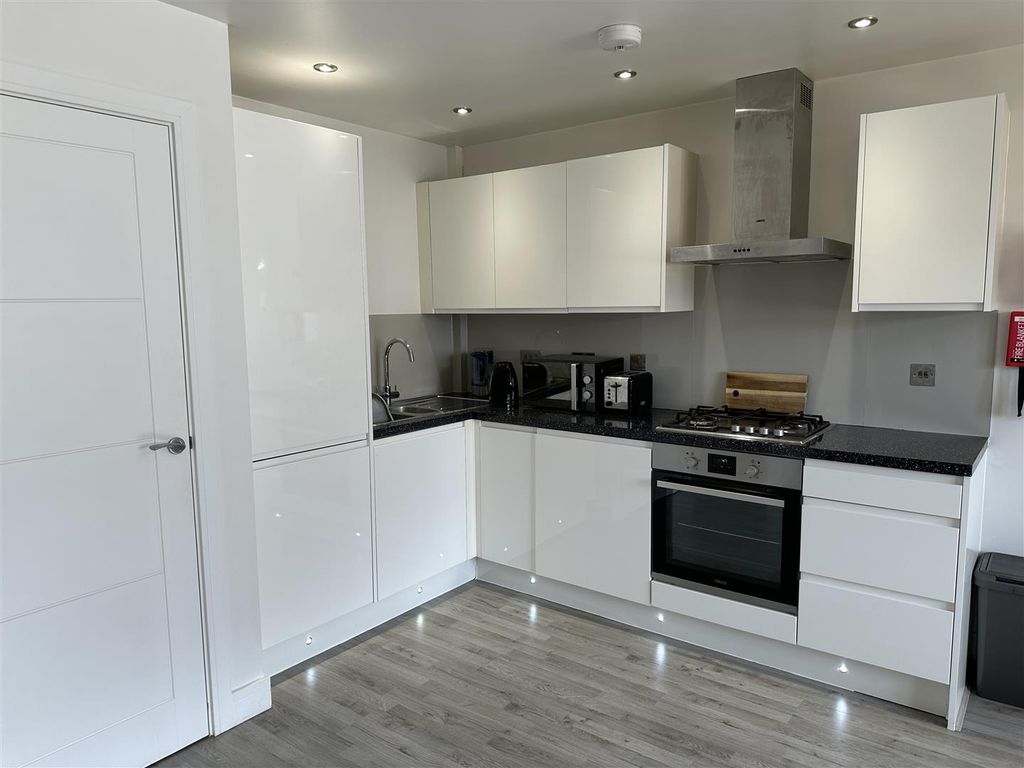 Property photo 3 of 8 Img_0667.Jpg