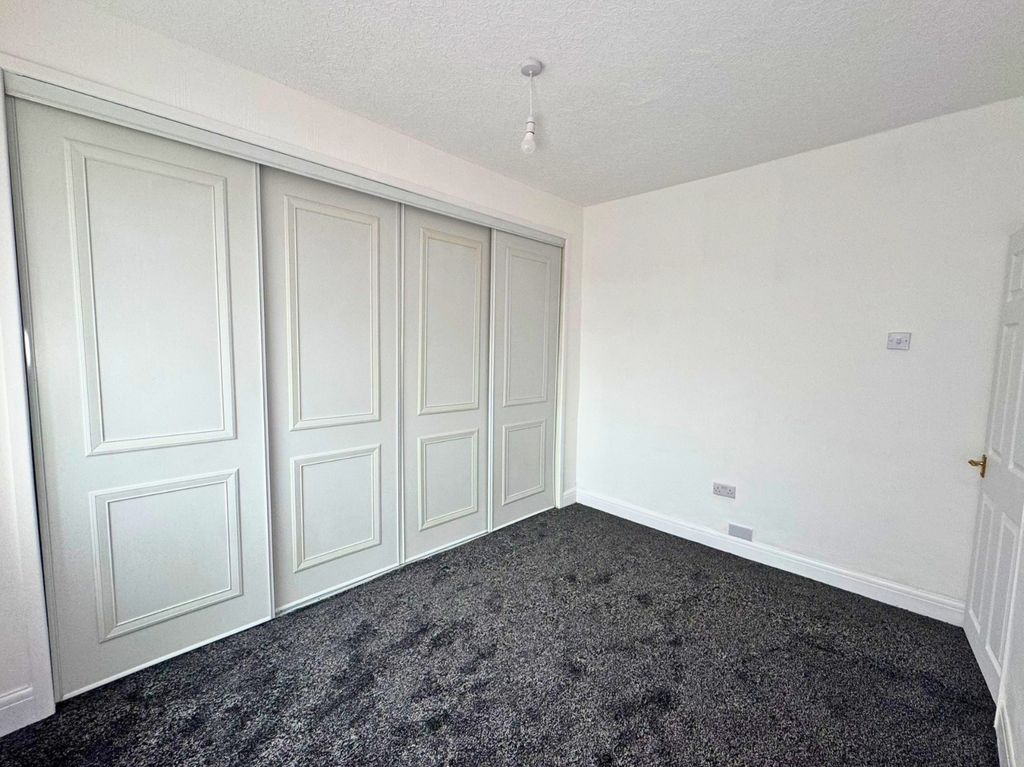 Additional image 12 of 3 bed semi-detached house to rentWigan WN1