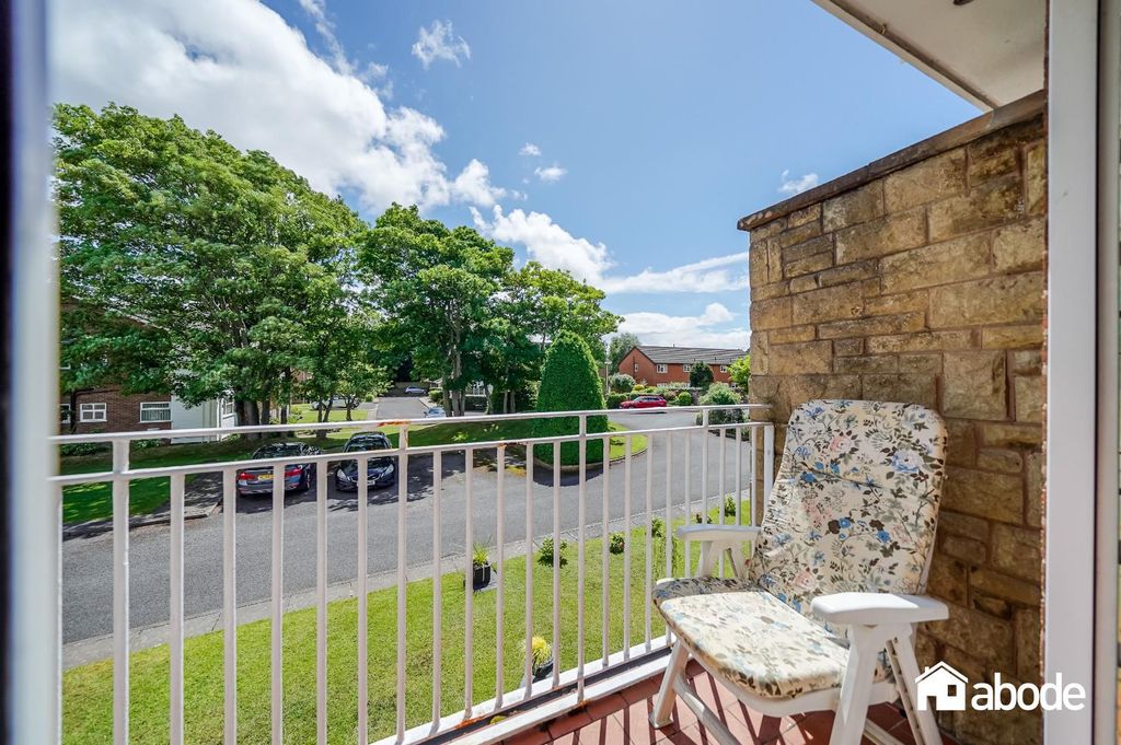 Property photo 3 of 20 6 67 Gores Lane-25.Jpg