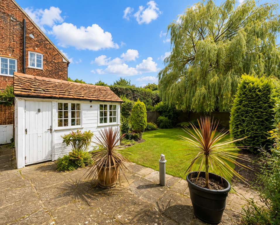 Property photo 2 of 10 40 CE Gardn