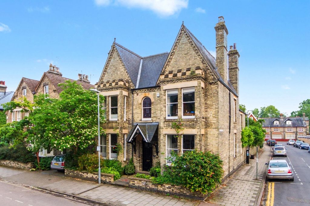 Property photo 1 of 13 Picture No. 34