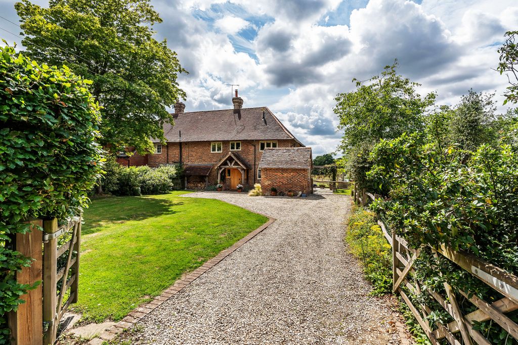 Property photo 1 of 37 1
