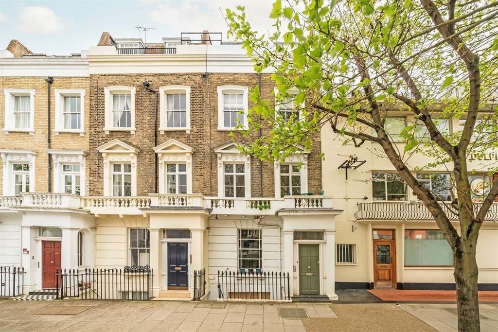 Property photo 1 of 4