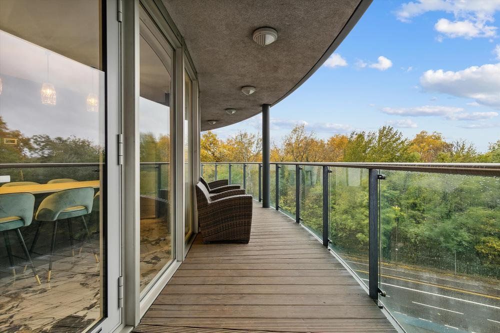 Property photo 2 of 11 Picture No. 04