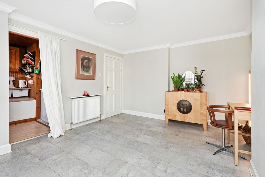 Property photo 3 of 14 Property Image 3