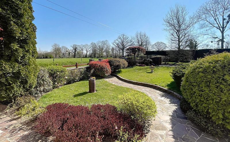 Property photo 3 of 14 Photo 12