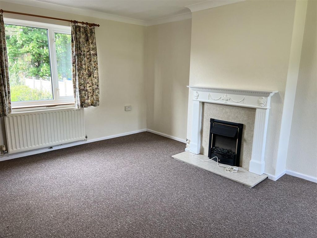 Property photo 2 of 12 Living Room.Jpg